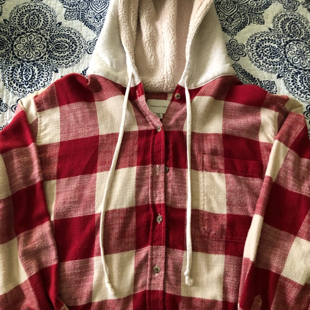 American Eagle hooded flannel